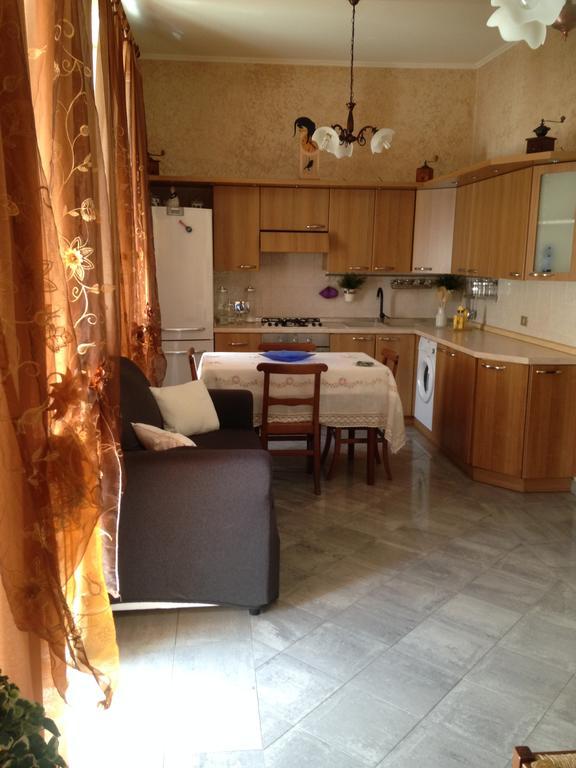 Casa Vacanza "Marina San Giuseppe" Apartamento Ventimiglia Exterior foto